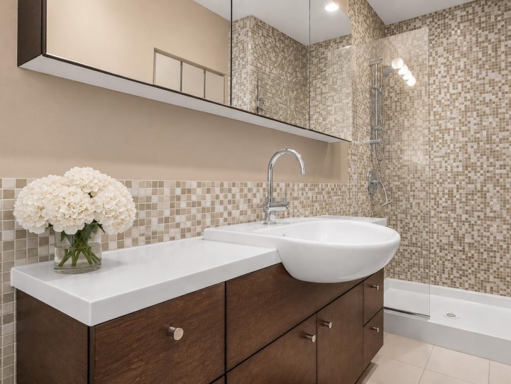 Photo 21 at 68 Bonnymuir Drive, Glenmore, West Vancouver