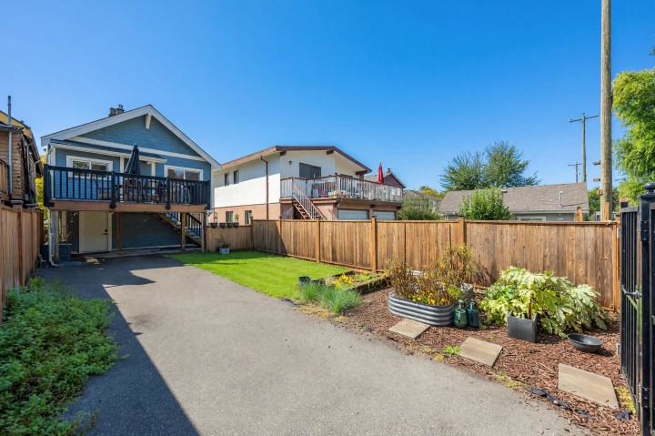Photo 38 at 853 E 20th Avenue, Fraser VE, Vancouver East