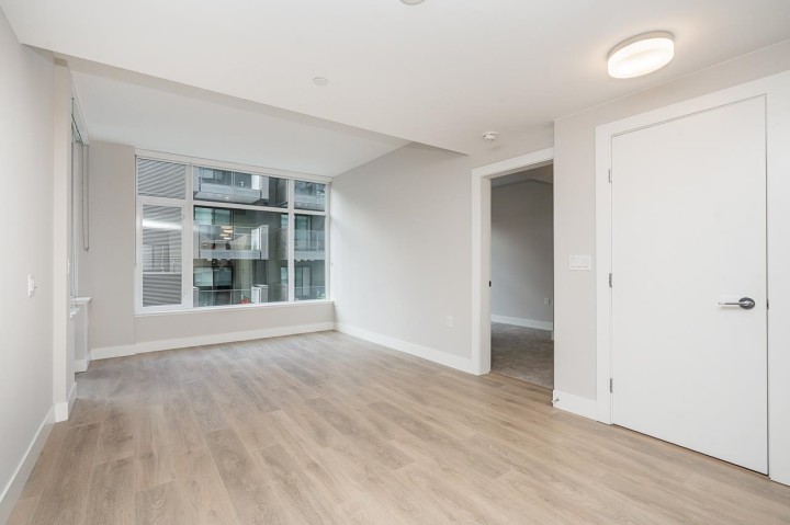 Photo 9 at 310 - 3451 Sawmill Crescent, South Marine, Vancouver East
