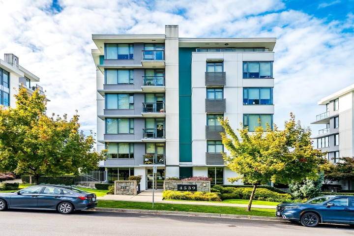 Photo 1 at 101 - 4539 Cambie Street, Cambie, Vancouver West