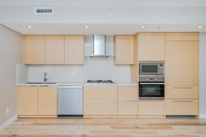 Photo 5 at 101 - 4539 Cambie Street, Cambie, Vancouver West