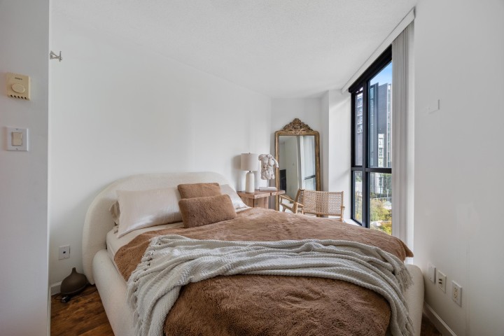 Photo 15 at 609 - 501 Pacific Street, Downtown VW, Vancouver West