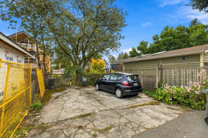 Photo 30 at 4153 John Street, Main, Vancouver East