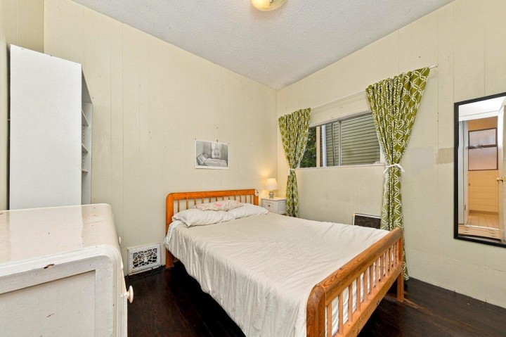 Photo 14 at 4153 John Street, Main, Vancouver East