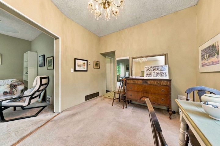 Photo 4 at 4153 John Street, Main, Vancouver East