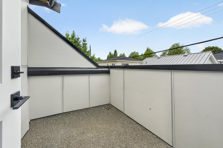 Photo 34 at 5835 Clarendon Street, Killarney VE, Vancouver East
