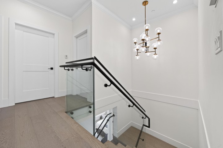 Photo 19 at 5835 Clarendon Street, Killarney VE, Vancouver East