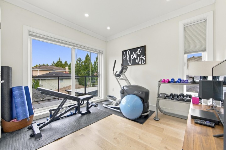Photo 13 at 1267 E 53rd Avenue, South Vancouver, Vancouver East
