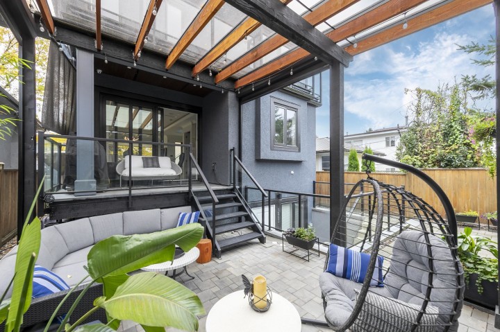 Photo 8 at 1267 E 53rd Avenue, South Vancouver, Vancouver East