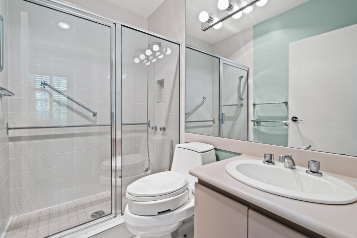 Photo 26 at 102 - 5850 Balsam Street, Kerrisdale, Vancouver West