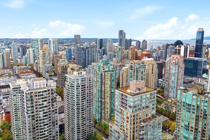 Photo 1 at 1803 - 939 Homer Street, Yaletown, Vancouver West
