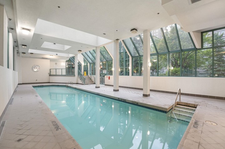 Photo 18 at 1803 - 939 Homer Street, Yaletown, Vancouver West