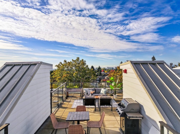 Photo 32 at 140 W Woodstock Avenue, Cambie, Vancouver West