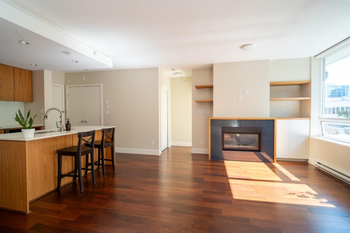 Photo 3 at 504 - 1675 W 8 Avenue, Fairview VW, Vancouver West