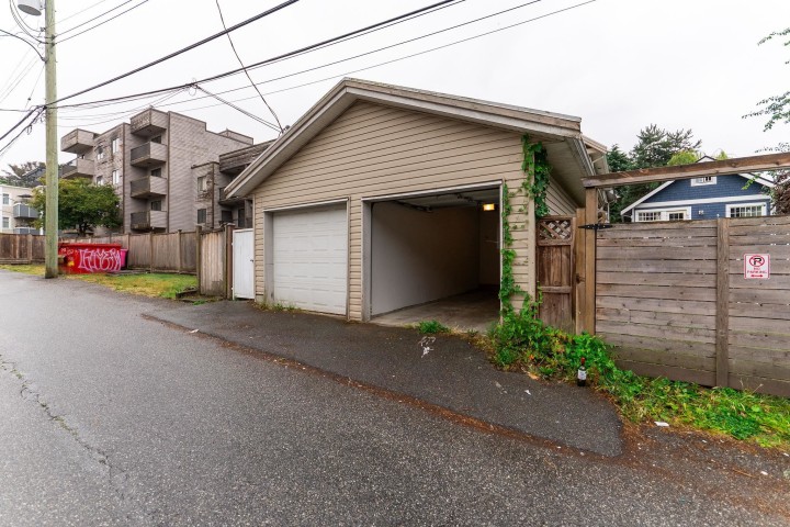 Photo 16 at 2139 Triumph Street, Hastings, Vancouver East