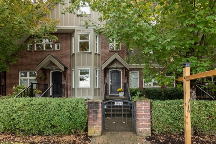 Photo 1 at 1680 E Pender Street, Hastings, Vancouver East