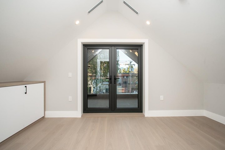 Photo 27 at 2 - 4579 W 11th Ave Avenue, Point Grey, Vancouver West