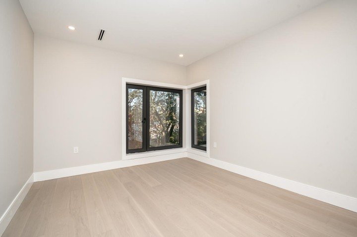 Photo 14 at 2 - 4579 W 11th Ave Avenue, Point Grey, Vancouver West