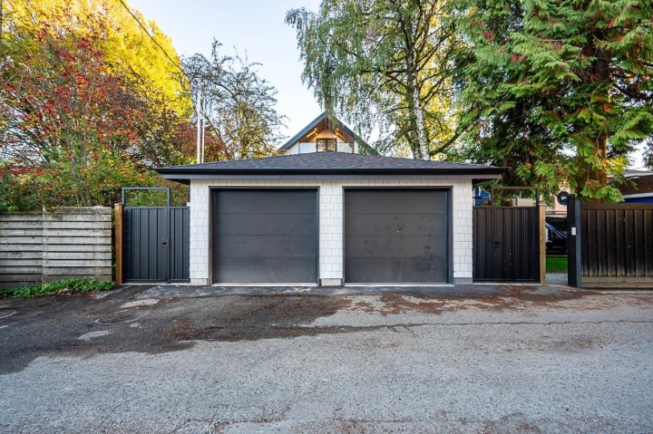 Photo 37 at 2 - 4579 W 11th Ave Avenue, Point Grey, Vancouver West