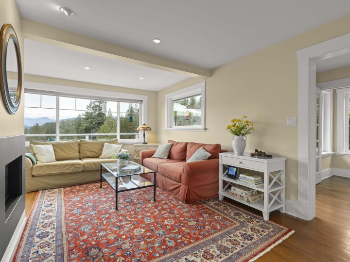 Photo 6 at 6252 Wellington Avenue, Horseshoe Bay WV, West Vancouver
