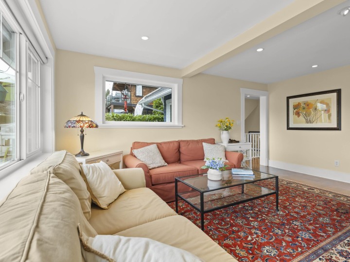 Photo 7 at 6252 Wellington Avenue, Horseshoe Bay WV, West Vancouver