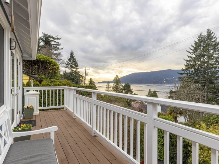 Photo 1 at 6252 Wellington Avenue, Horseshoe Bay WV, West Vancouver