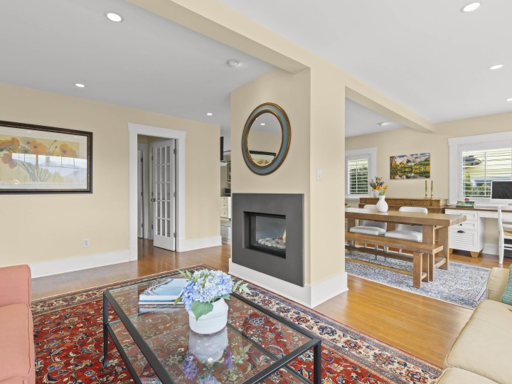 Photo 8 at 6252 Wellington Avenue, Horseshoe Bay WV, West Vancouver