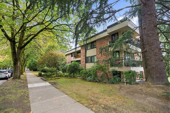 Photo 1 at 206 - 1717 W 13th Avenue, Fairview VW, Vancouver West