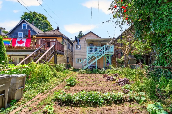 Photo 26 at 777 E Pender Street, Strathcona, Vancouver East