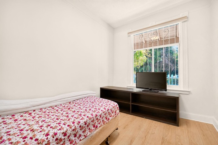 Photo 7 at 777 E Pender Street, Strathcona, Vancouver East