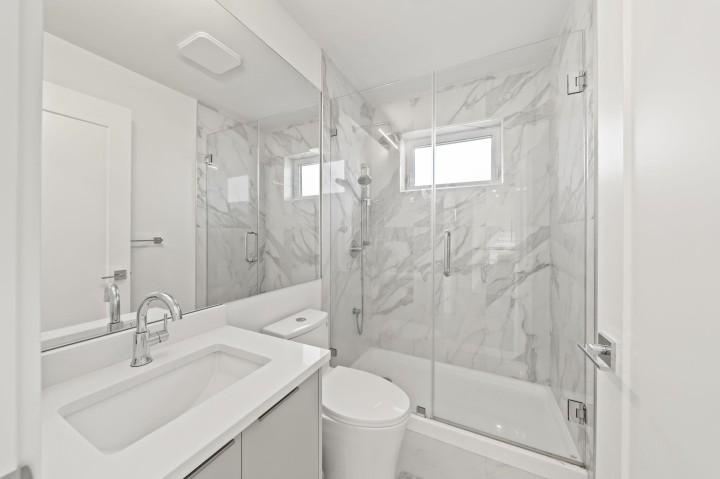 Photo 34 at 742 E 58th Avenue, South Vancouver, Vancouver East