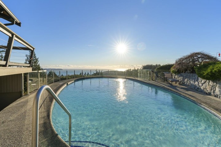 Photo 35 at 4570 Woodgreen Court, Cypress Park Estates, West Vancouver