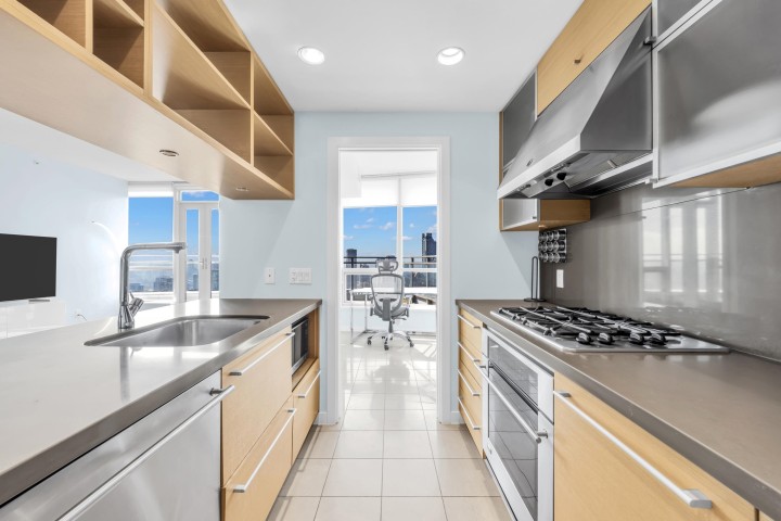Photo 5 at 3505 - 833 Seymour Street, Downtown VW, Vancouver West