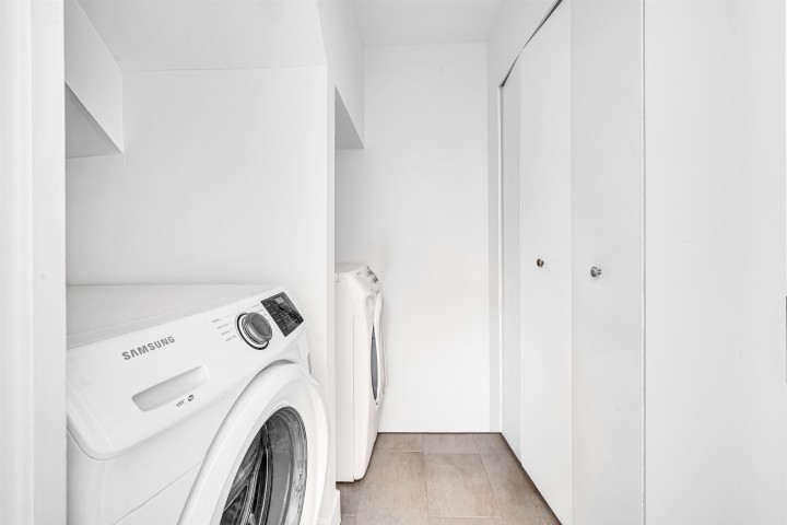 Photo 17 at 7237 Quatsino Drive, Champlain Heights, Vancouver East