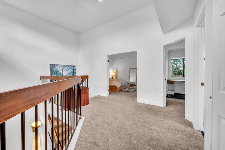 Photo 10 at 7237 Quatsino Drive, Champlain Heights, Vancouver East