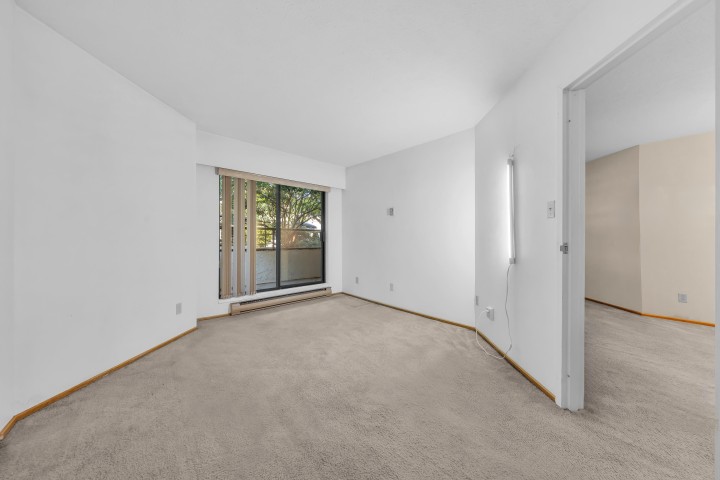 Photo 12 at 110 - 2222 Prince Edward Street, Mount Pleasant VE, Vancouver East