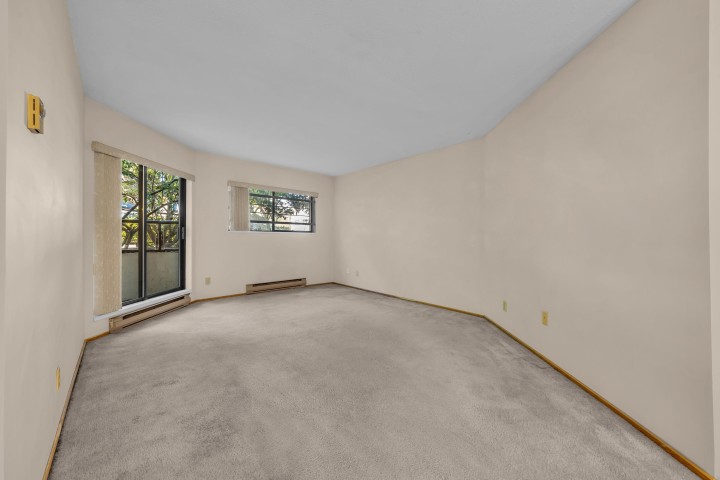 Photo 5 at 110 - 2222 Prince Edward Street, Mount Pleasant VE, Vancouver East