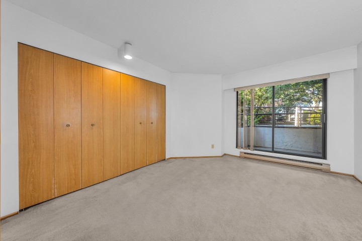 Photo 10 at 110 - 2222 Prince Edward Street, Mount Pleasant VE, Vancouver East