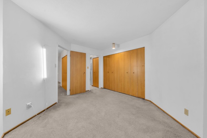 Photo 11 at 110 - 2222 Prince Edward Street, Mount Pleasant VE, Vancouver East