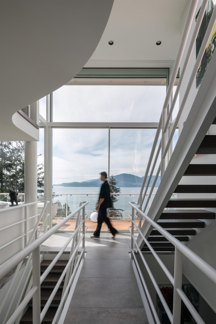 Photo 9 at 90 Isleview Place, Lions Bay, West Vancouver