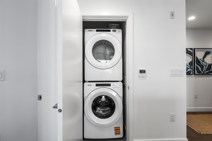 Photo 6 at 208 - 1680 E 12th Avenue, Grandview Woodland, Vancouver East