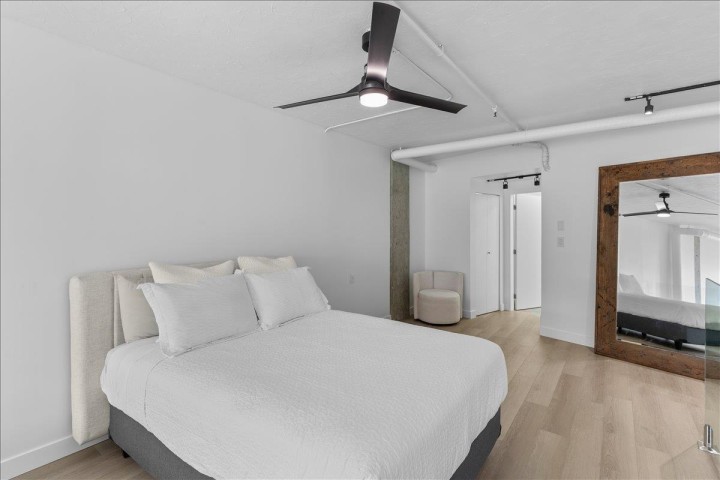 Photo 27 at 309 - 27 Alexander Street, Downtown VE, Vancouver East