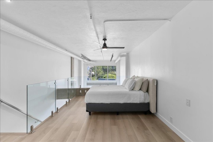 Photo 26 at 309 - 27 Alexander Street, Downtown VE, Vancouver East