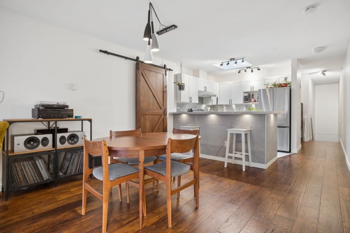 Photo 12 at 305 - 1707 Charles Street, Grandview Woodland, Vancouver East