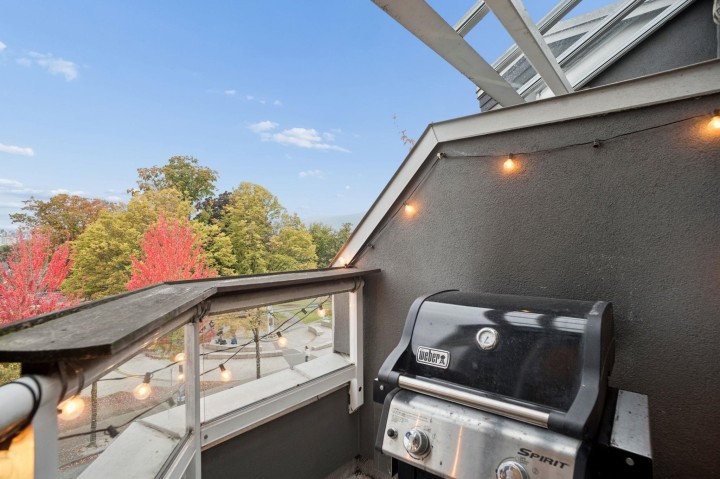 Photo 26 at 305 - 1707 Charles Street, Grandview Woodland, Vancouver East