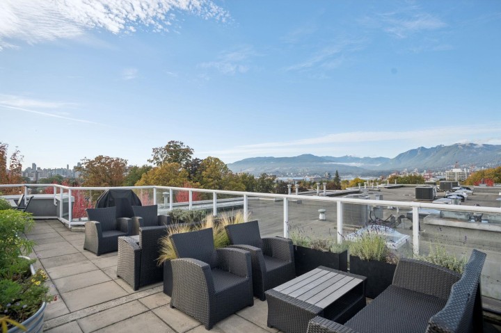 Photo 37 at 305 - 1707 Charles Street, Grandview Woodland, Vancouver East