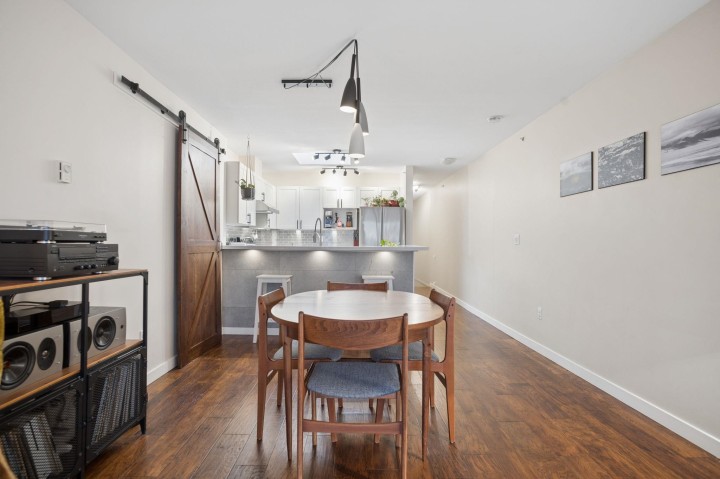 Photo 11 at 305 - 1707 Charles Street, Grandview Woodland, Vancouver East
