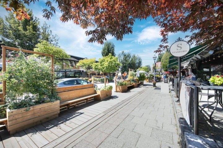 Photo 26 at 208 - 2119 Bellevue Avenue, Dundarave, West Vancouver