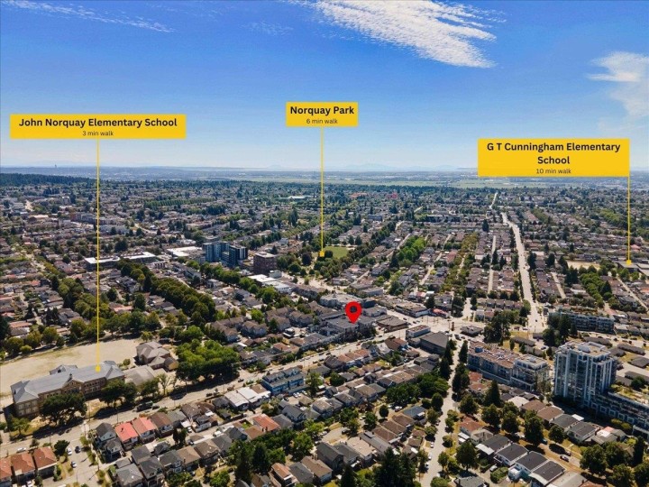 Photo 2 at 303 - 4882 Slocan Street, Collingwood VE, Vancouver East