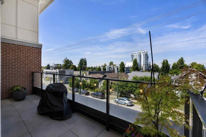 Photo 20 at 303 - 4882 Slocan Street, Collingwood VE, Vancouver East